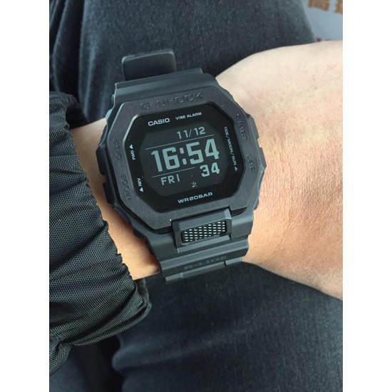 Ceas Barbati, Casio G-Shock, G-Squad Bluetooth GBX-100NS-1ER